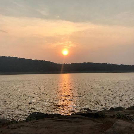 Coorg Jungle Camp Backwater Resort Suntikoppa 外观 照片