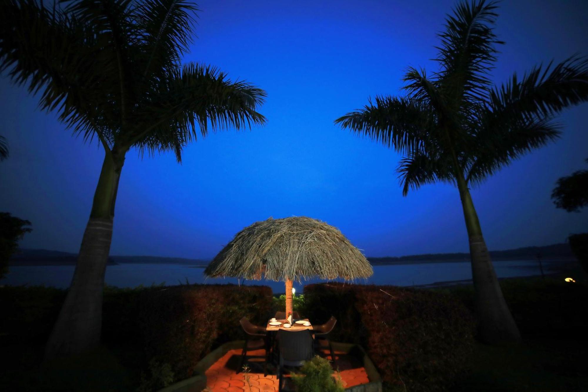 Coorg Jungle Camp Backwater Resort Suntikoppa 外观 照片